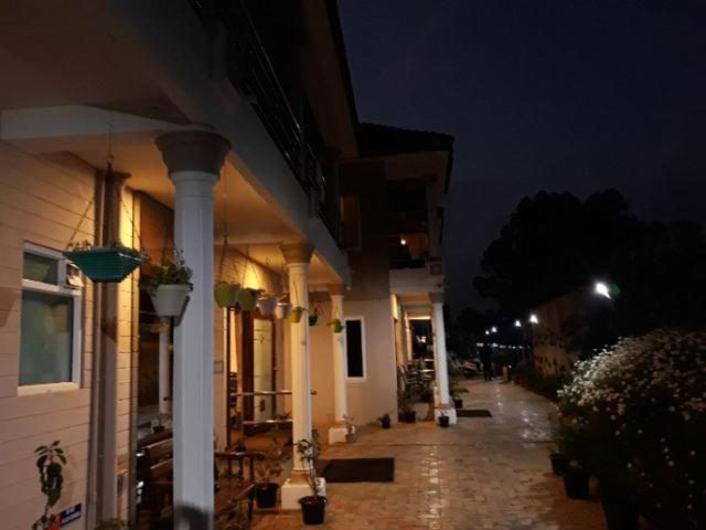 Paradise Perfect - Non Smoking Non Alcoholic No Unmarried Couples Ooty Luaran gambar